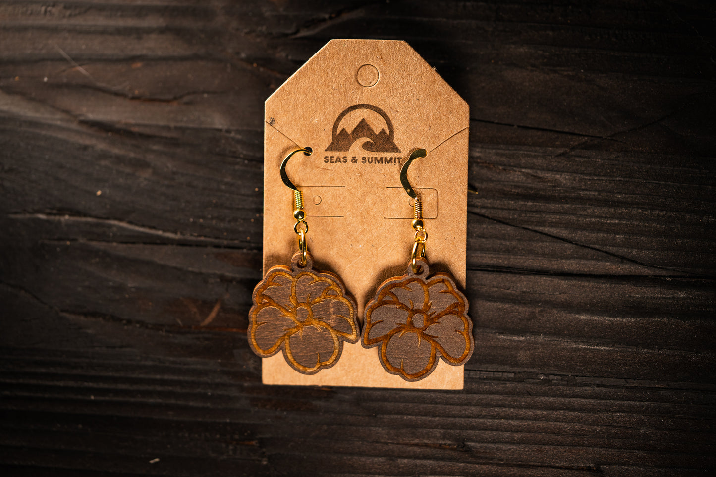 Puakenikeni Wood Dangle